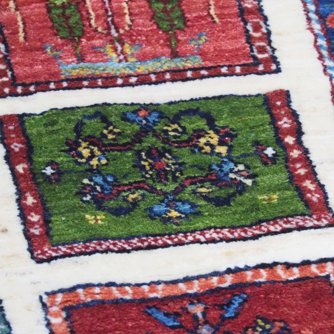 ゾランヴァリ　ギャッベ（中判）ルリバフ　174×119ｃｍ