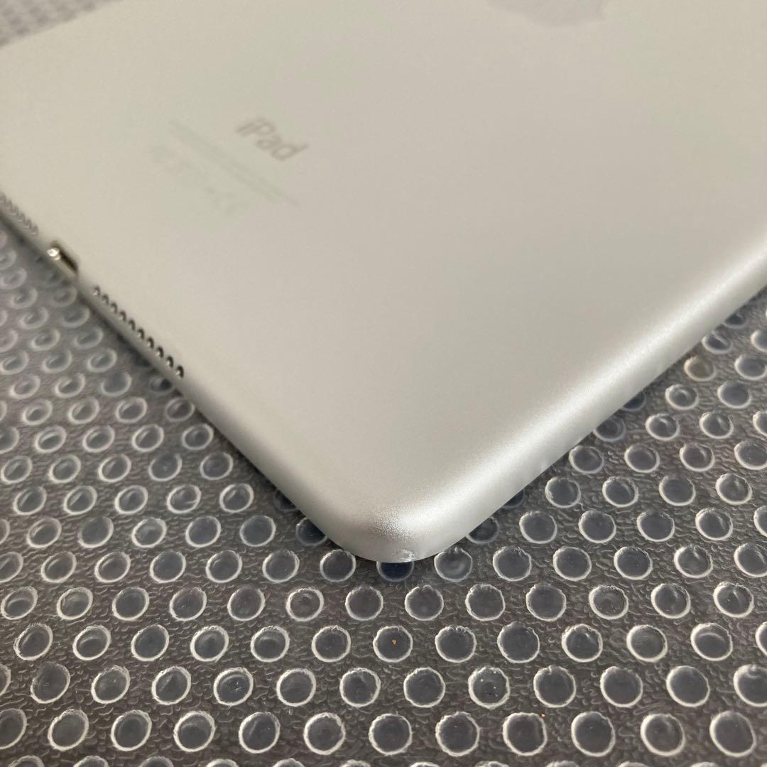 3058【早い者勝ち】美品☆iPadmini4第4世代32GB SIMフリー☆