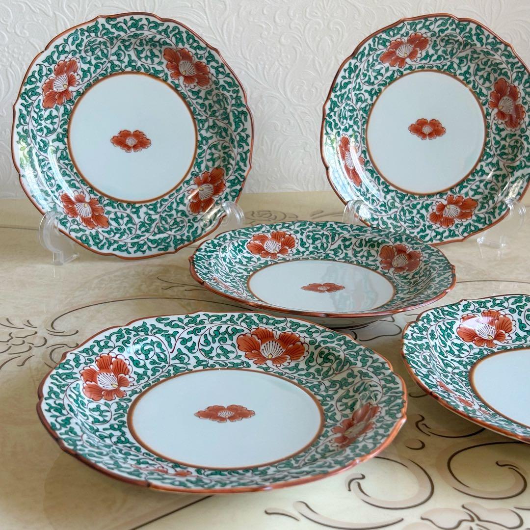 有田焼　高山窯　緑彩花唐草　中皿揃　5枚セット　和皿　深皿　色絵　輪花皿　花柄