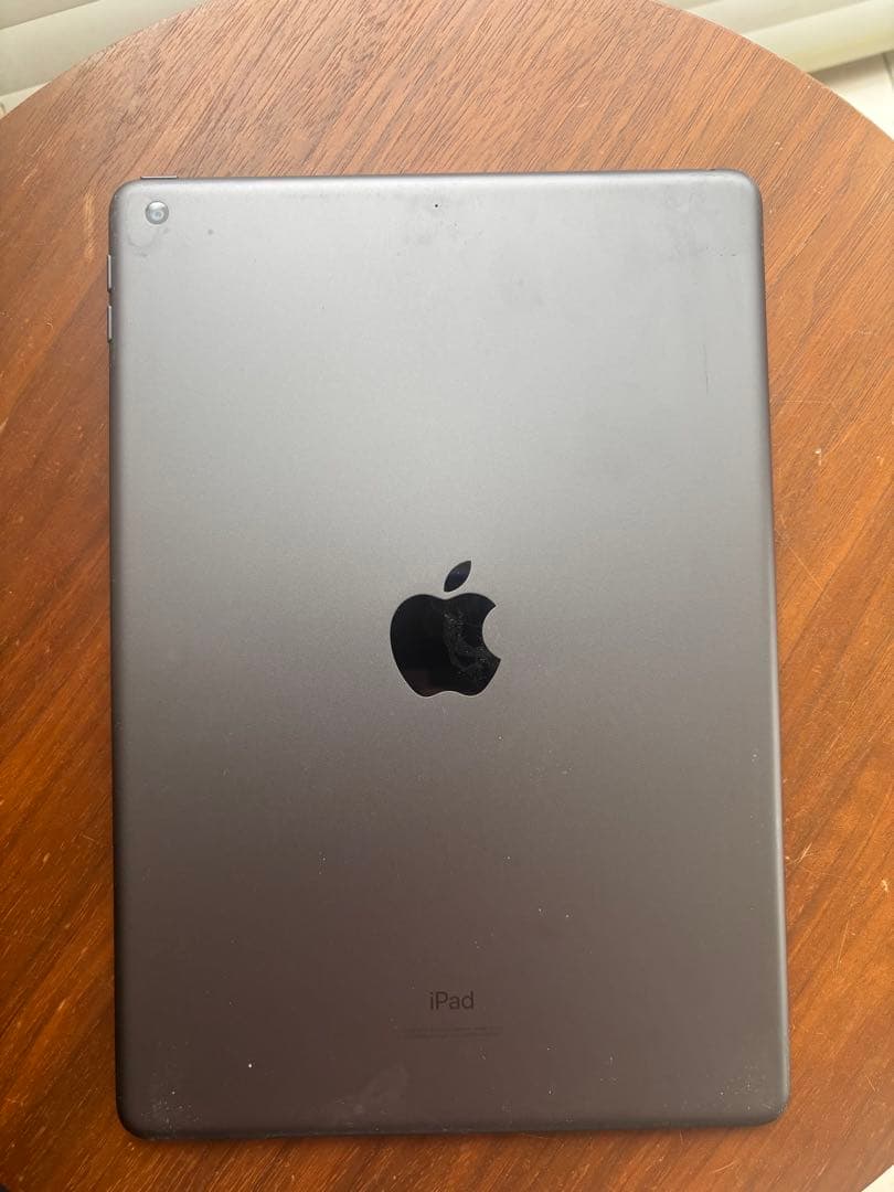 【画面割れあり】iPad 第8世代 128GB A2270