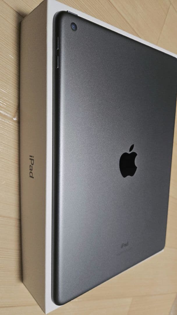 Apple iPad (第9世代) 256GB スペースグレイ本体