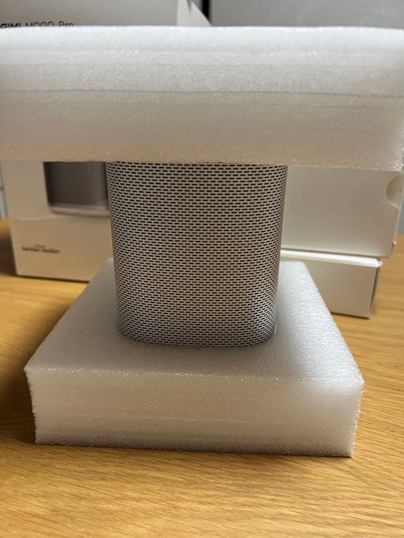 XGIMI Mogo Pro Harman Kardonプロジェクター本体