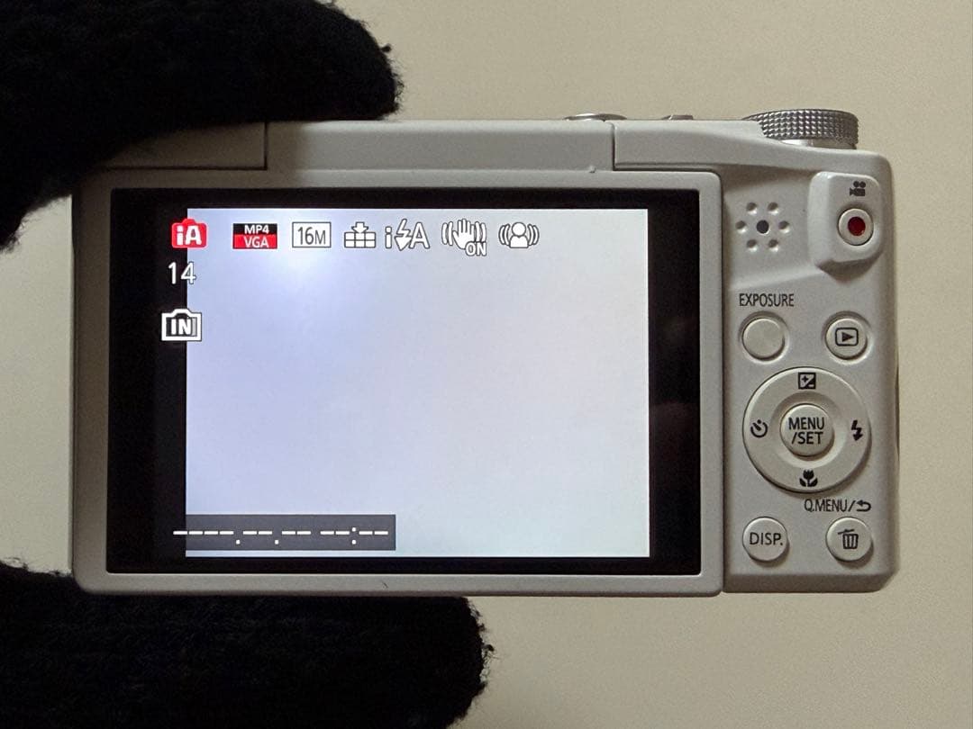 デジタルカメラ Panasonic DMC-TZ57