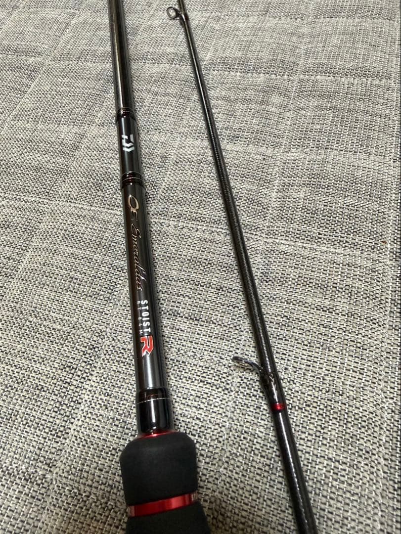 【美品】Daiwa ダイワ エメラルダス ストイスト RT 84M