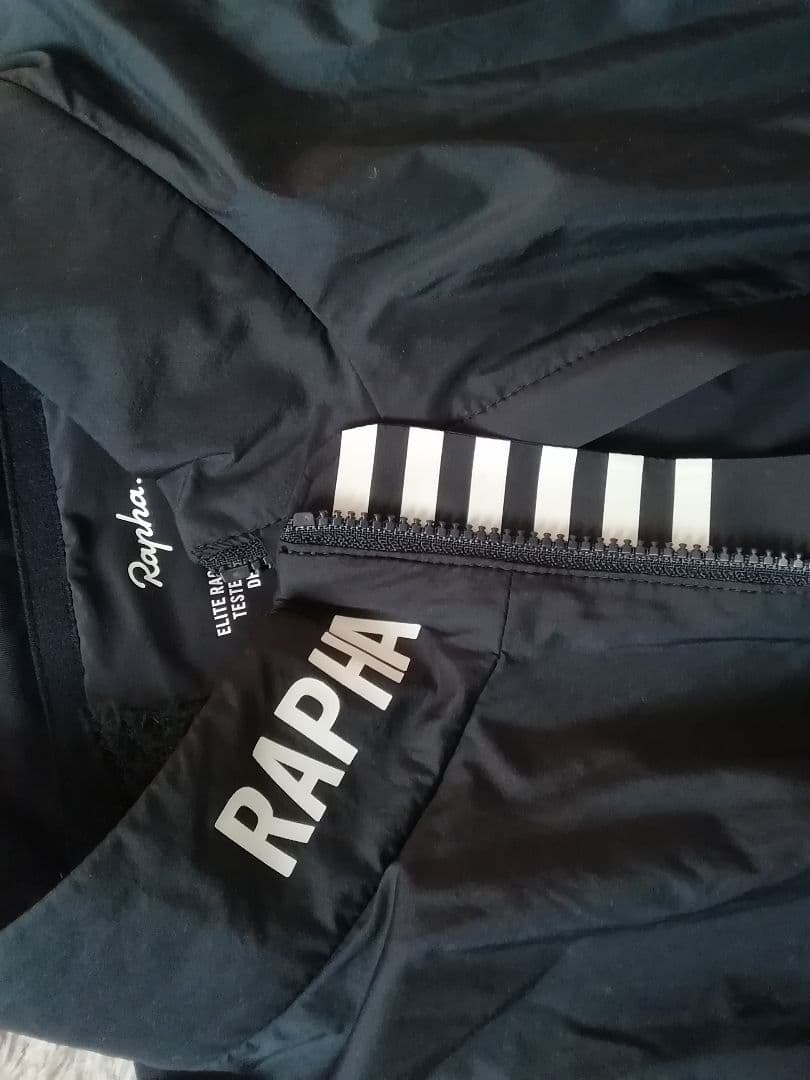 ラファ pro team インシュレジレ Mサイズ