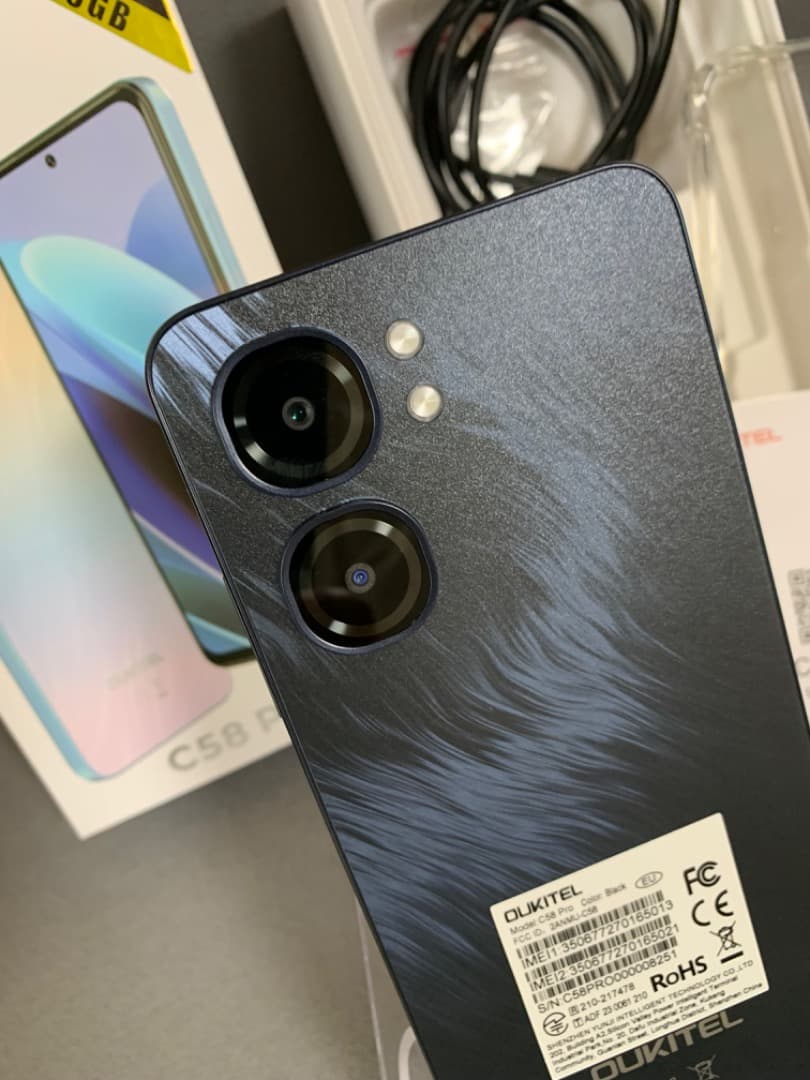 超美品 SIMフリー OUKITEL C58 Pro 256GB ブラック色