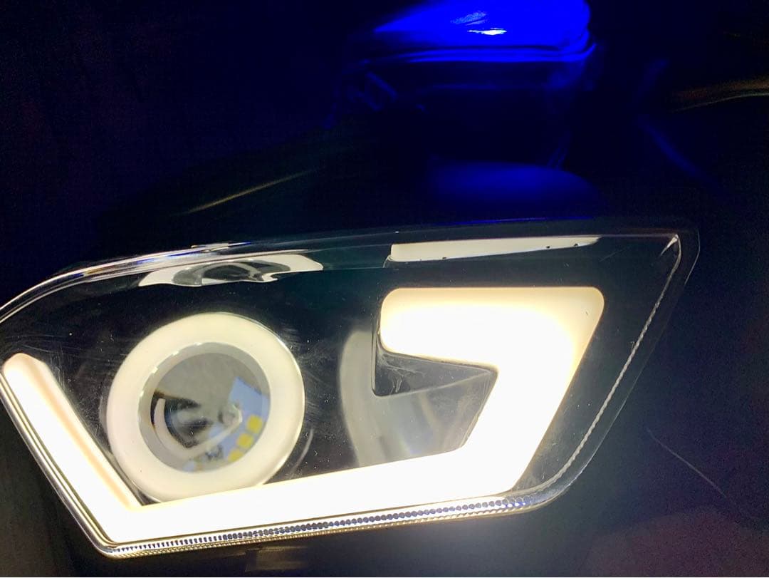 YZF-R3 / YZF-R25 カスタムLEDヘッドライト プロジェクター