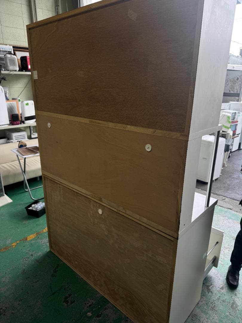 クリーム色 レンジボード ガラス扉付き 170