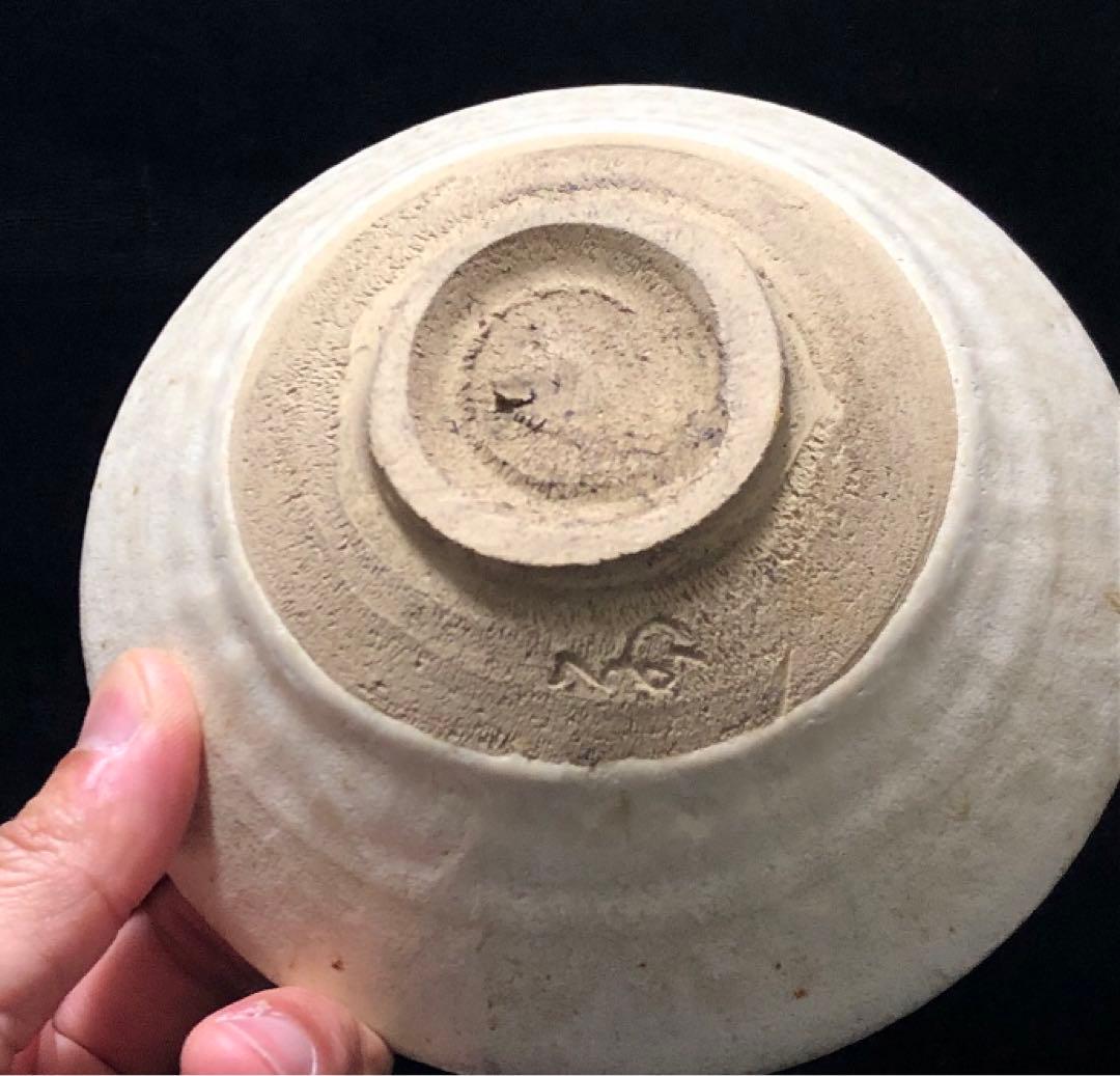 美しい古美術◾️蔵からクリームチーズケーキの様な美しい釉薬の抹茶茶碗が出て来ました