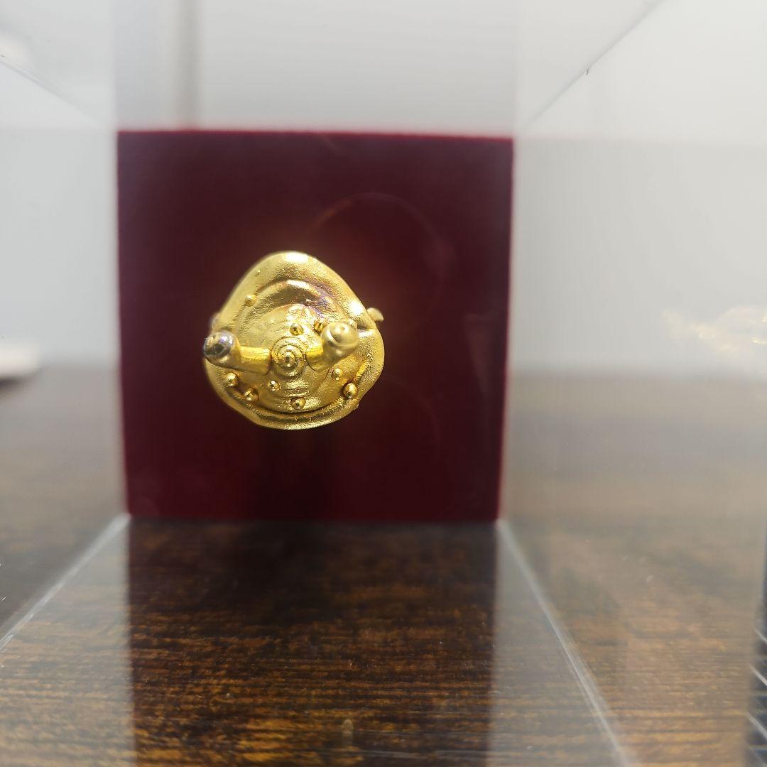 Tonkichiさん専用【２4金】 カネゴン　黄金フィギュア　専用ケース有り