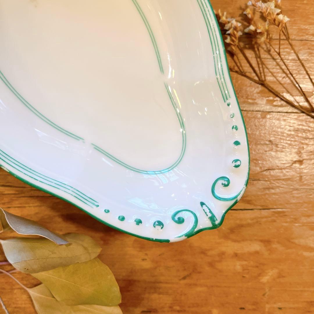 B パリ窯　グリーンラインが素敵なラヴィエ