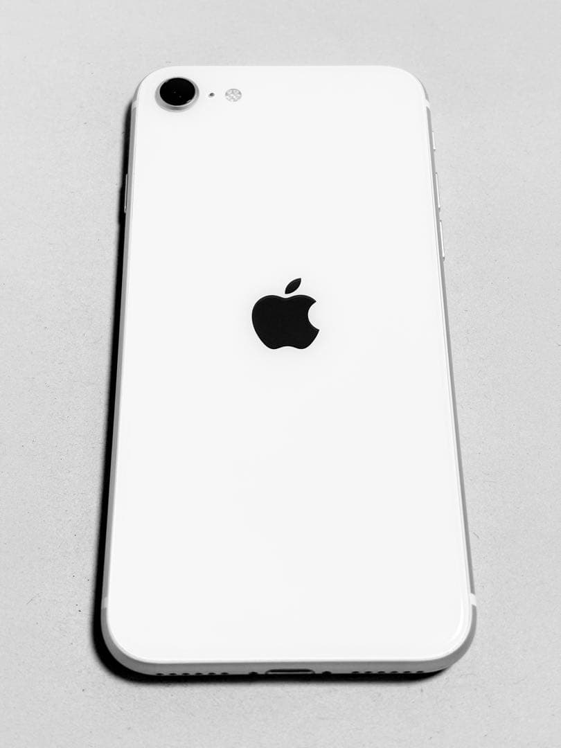 iPhone SE第2世代64GBホワイト
