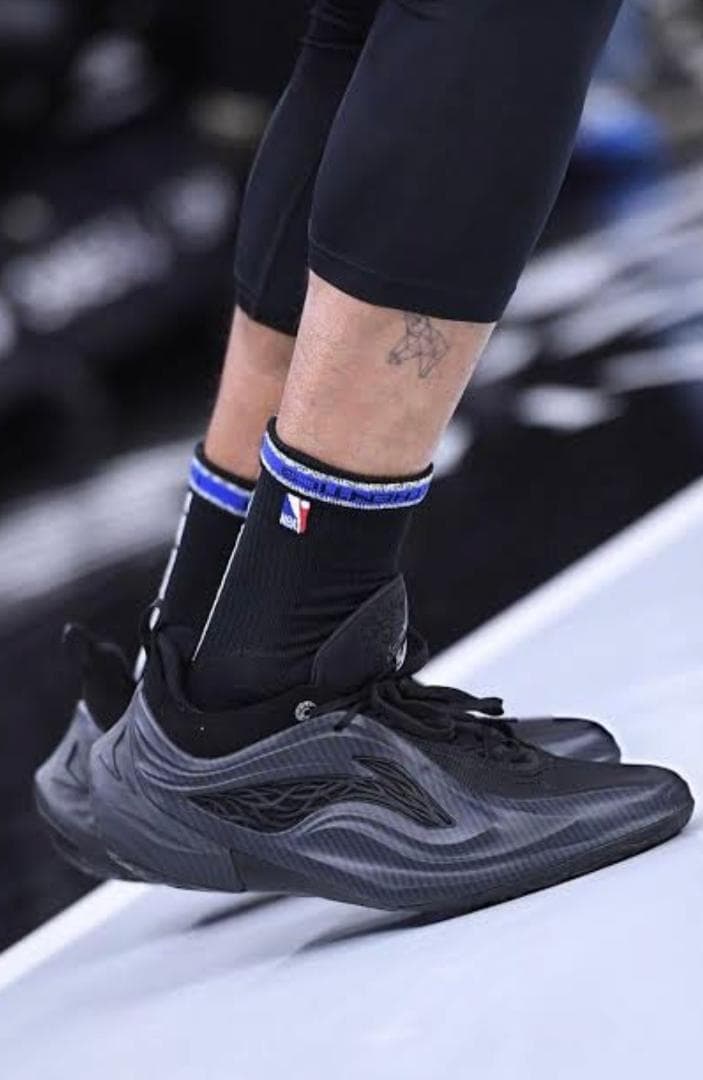 29日まで、ラスト一点セールLi-ning JB4 US11