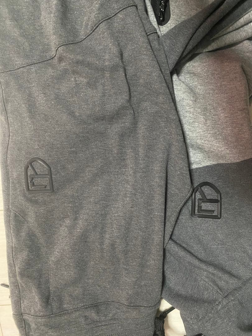 RISE /スウェット　/ジム /フィットネス/フィジーク/ボディービル/