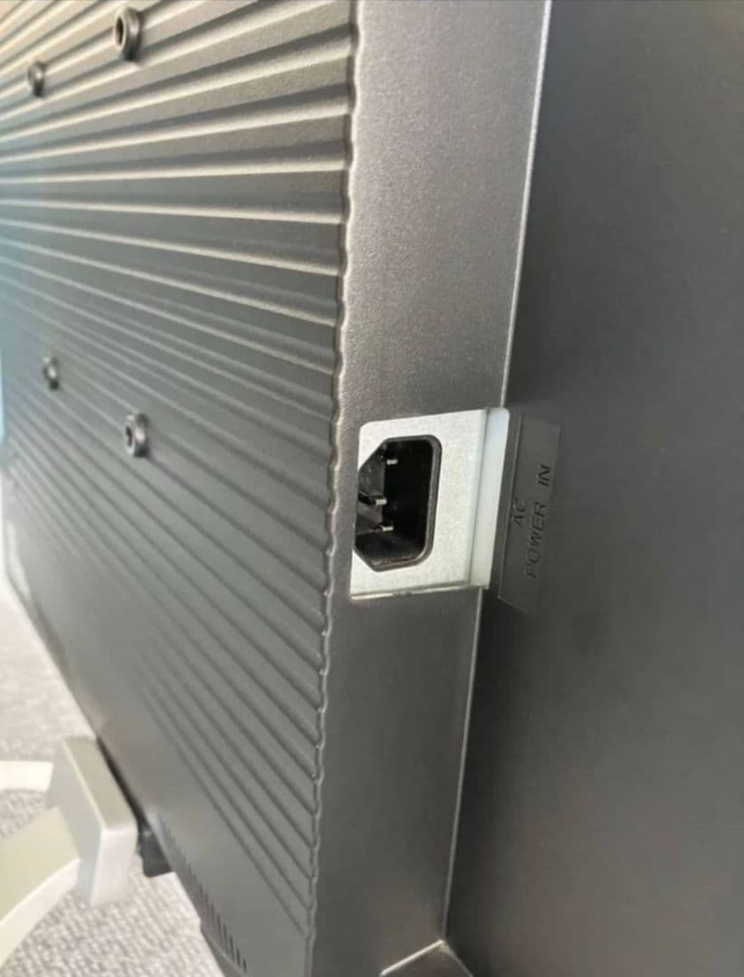 【液晶傷無し】IO-DATA 31.5インチ 液晶モニター