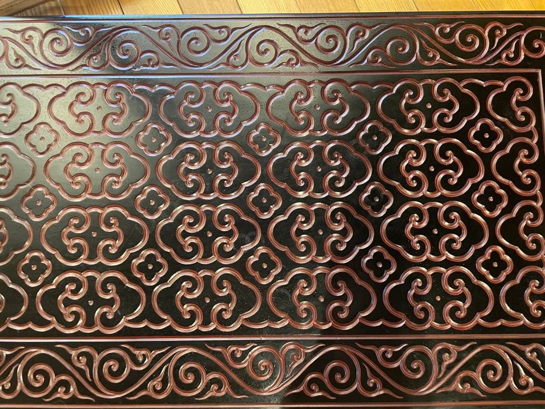 中国古玩 唐物 堆黒倶利彫紋大型平卓 花台 宣徳年製 置物台 飾り台 盆栽台