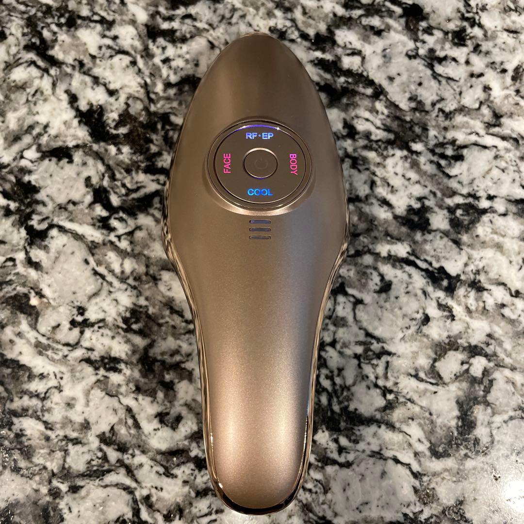 MEラボンエクラ美顔器