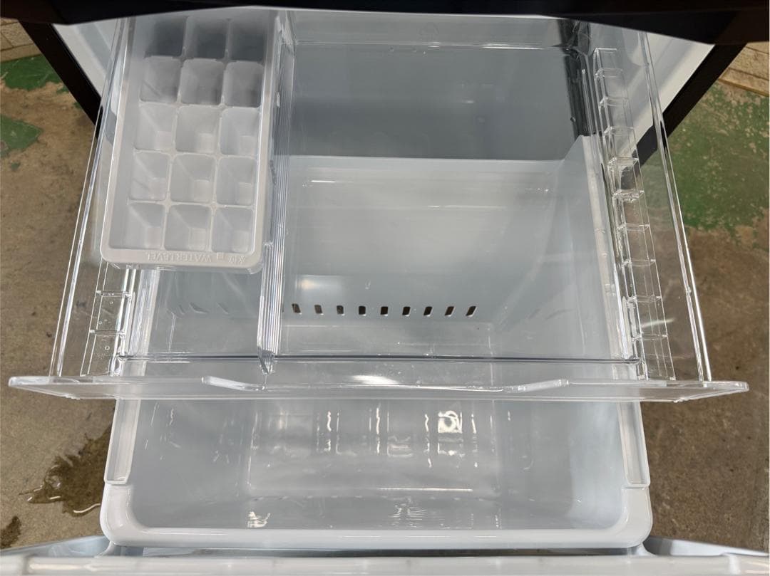 大阪送料無料★3か月保障付き★冷蔵庫★2024年★GR-V15BS★IR794