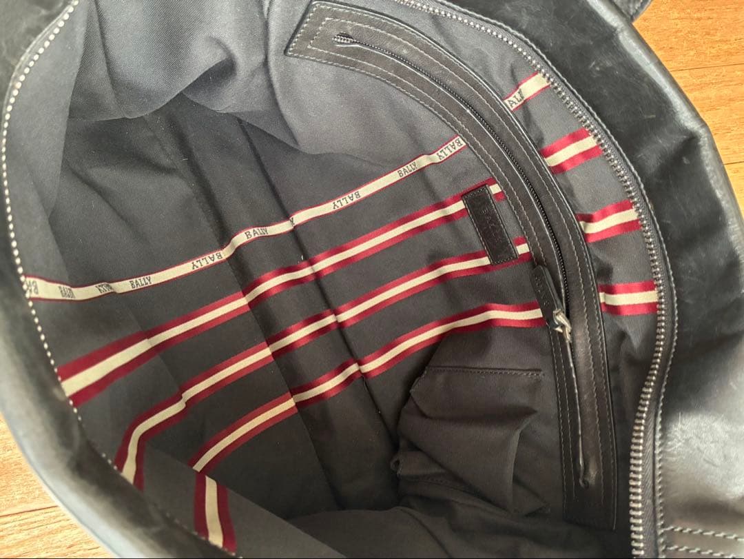 BALLY ビジネスバッグ 黒 レザー ストライプデザイン