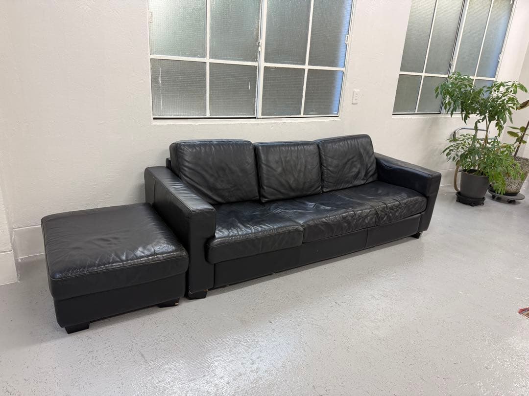 KEYUCA ケユカ 3人がけ　L字型ソファ　本革　黒　定価30万円