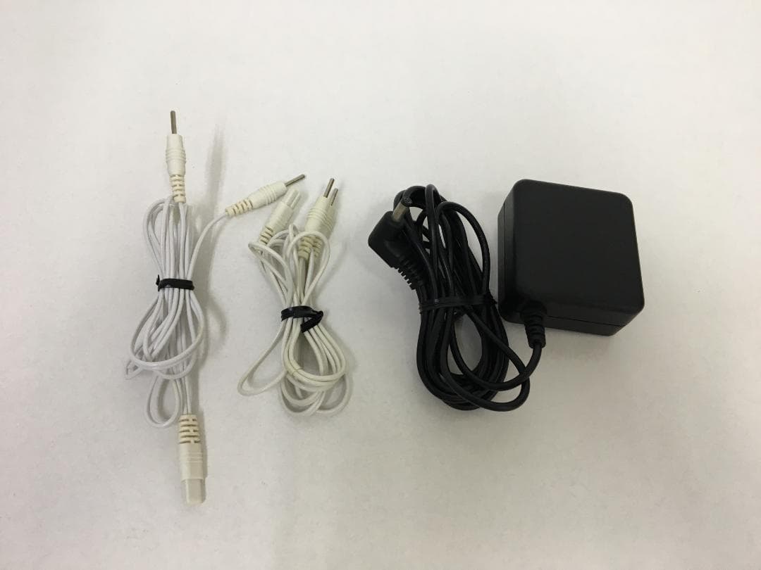 たかの友梨　Siluetron　シルエトロン　EMS美容機器 ホームケア美容器