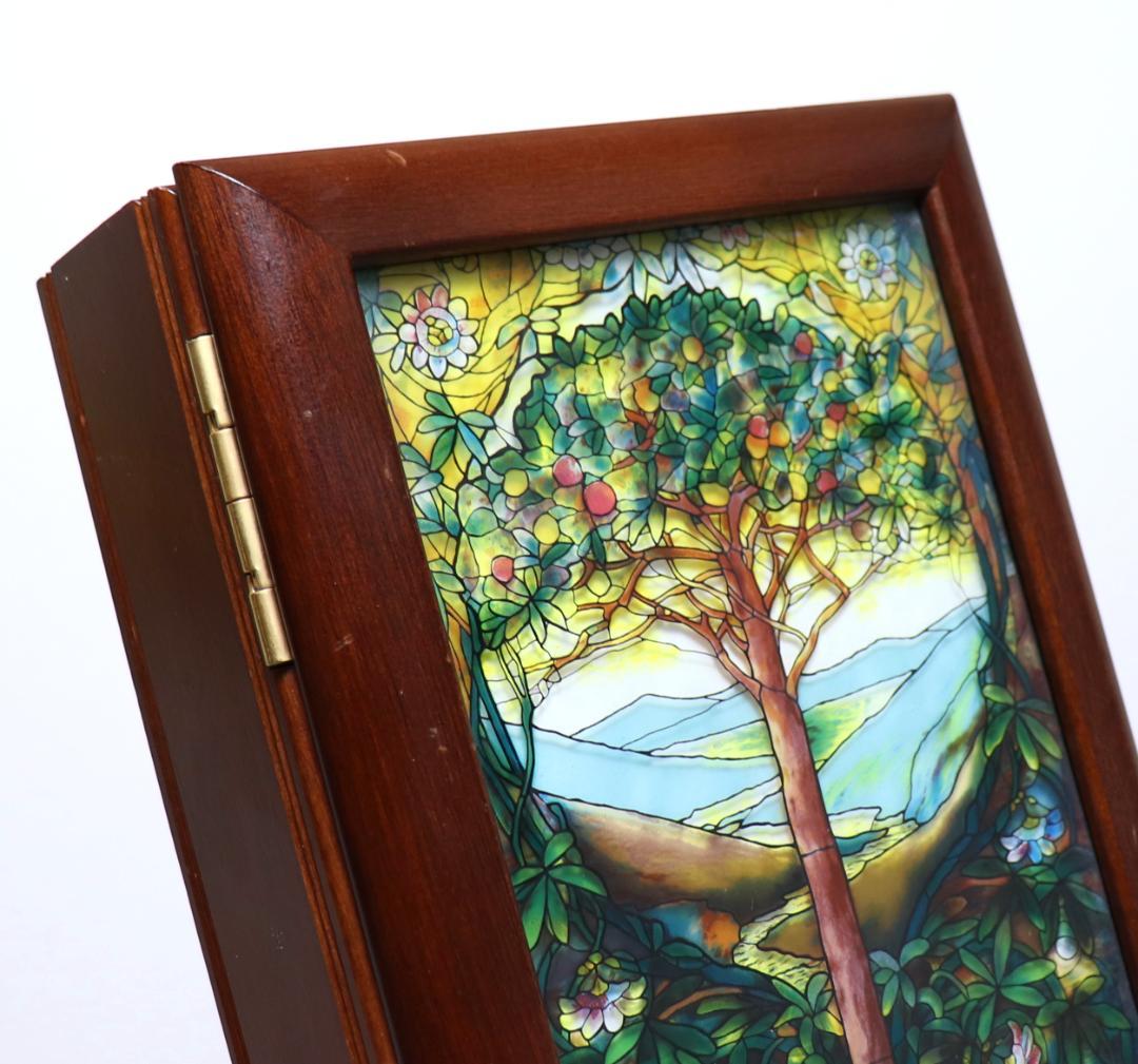 ルイス・C・ティファニーヴィンテージステンドグラス木製一体型大ジュエリーボックス