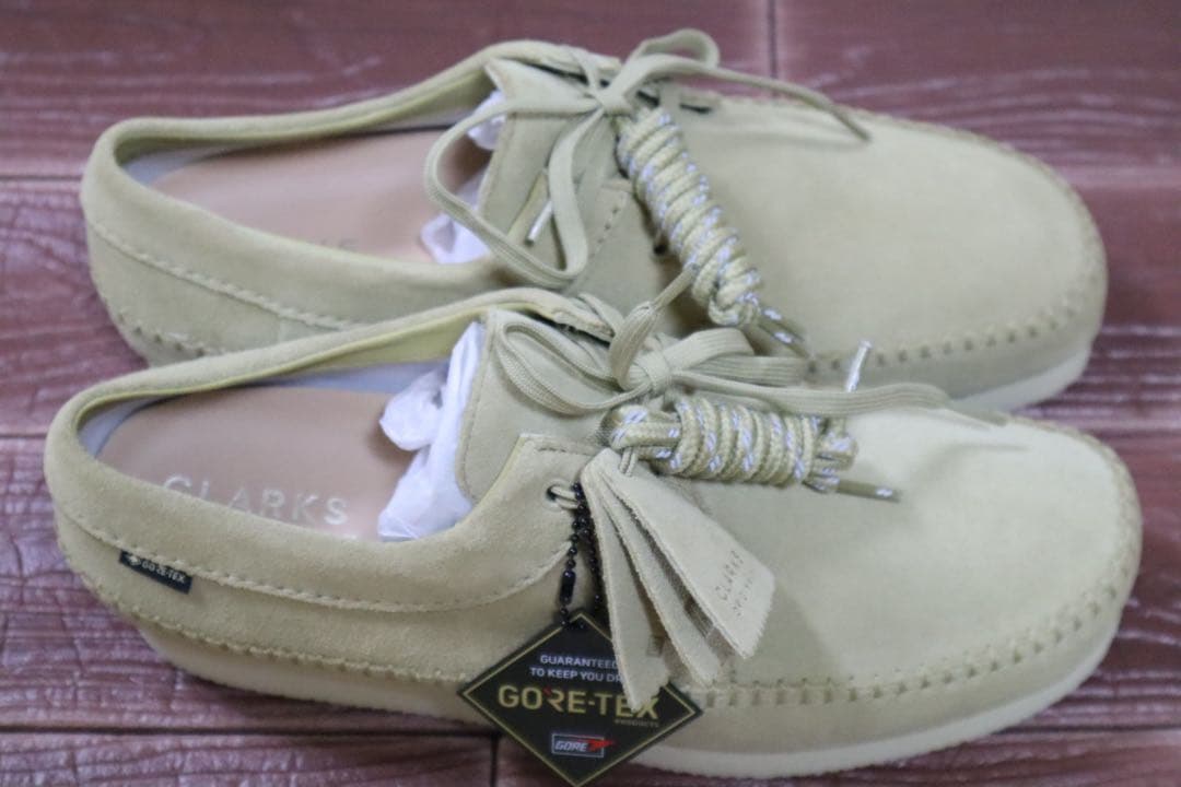 新品 クラークス　ウィーバー　ゴアテックス メープルスエード Clarks