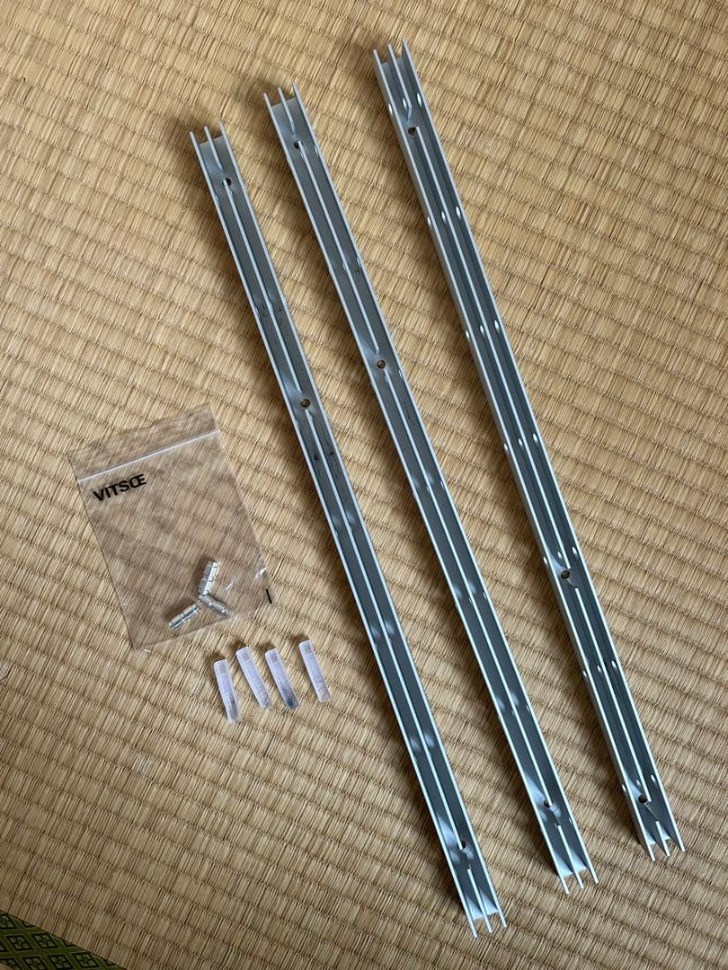 Vitsoe ヴィツゥ 606ユニバーサルシェルビングシステム