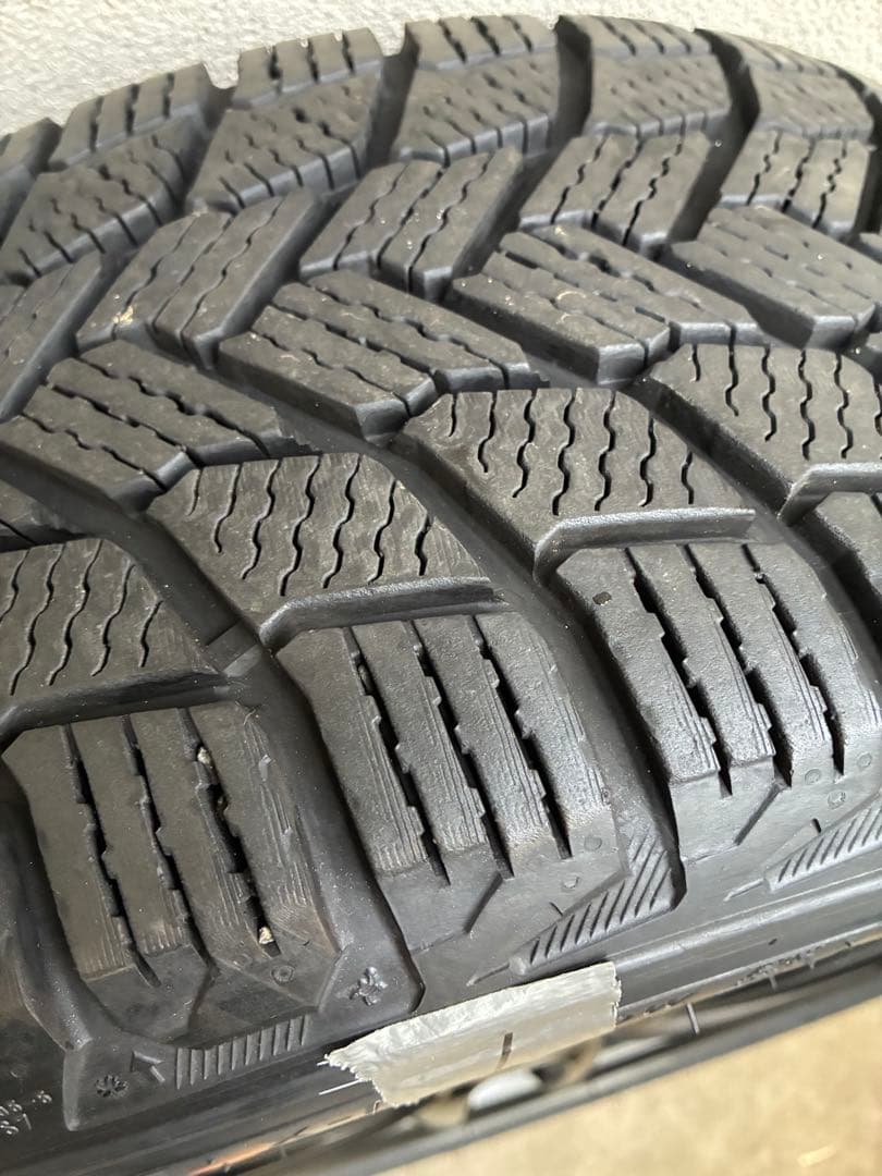 Mini R60 205/55R17ミシュラン スタッドレスタイヤセット