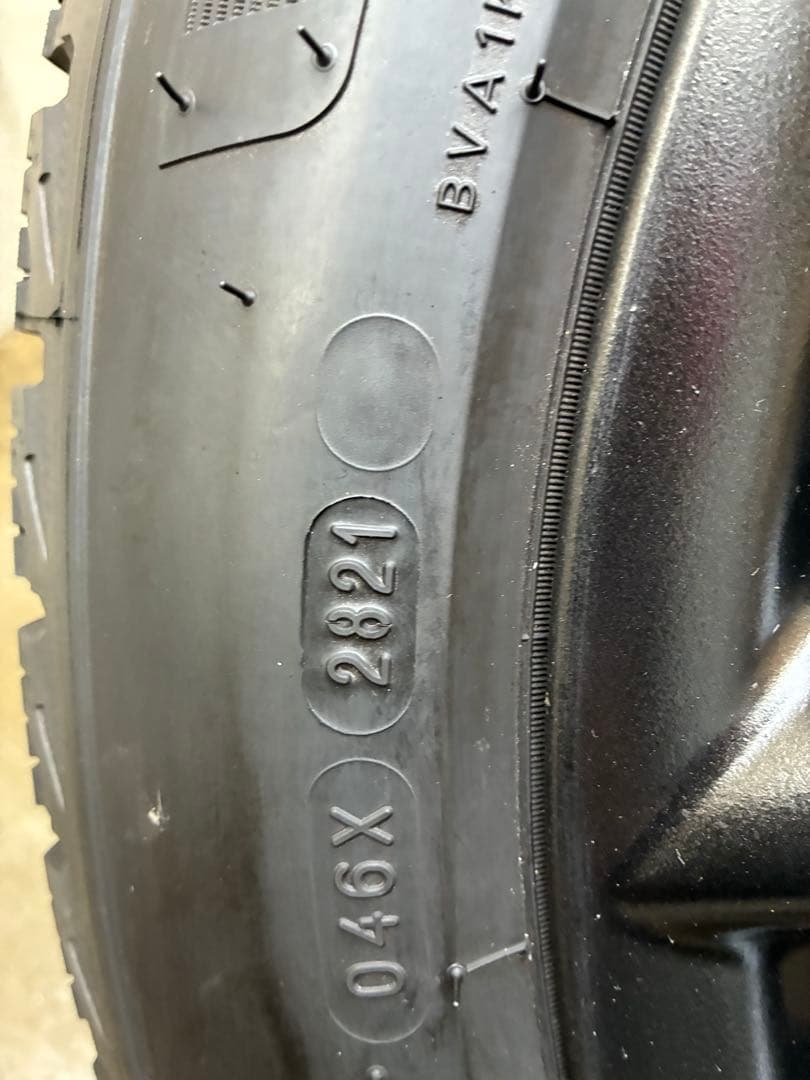 Mini R60 205/55R17ミシュラン スタッドレスタイヤセット