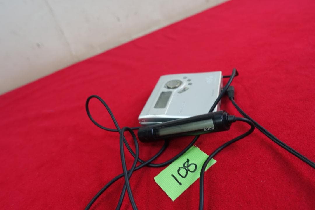 108：SONY　MZ-N920　ポータブルMDプレーヤー　ジャンク品
