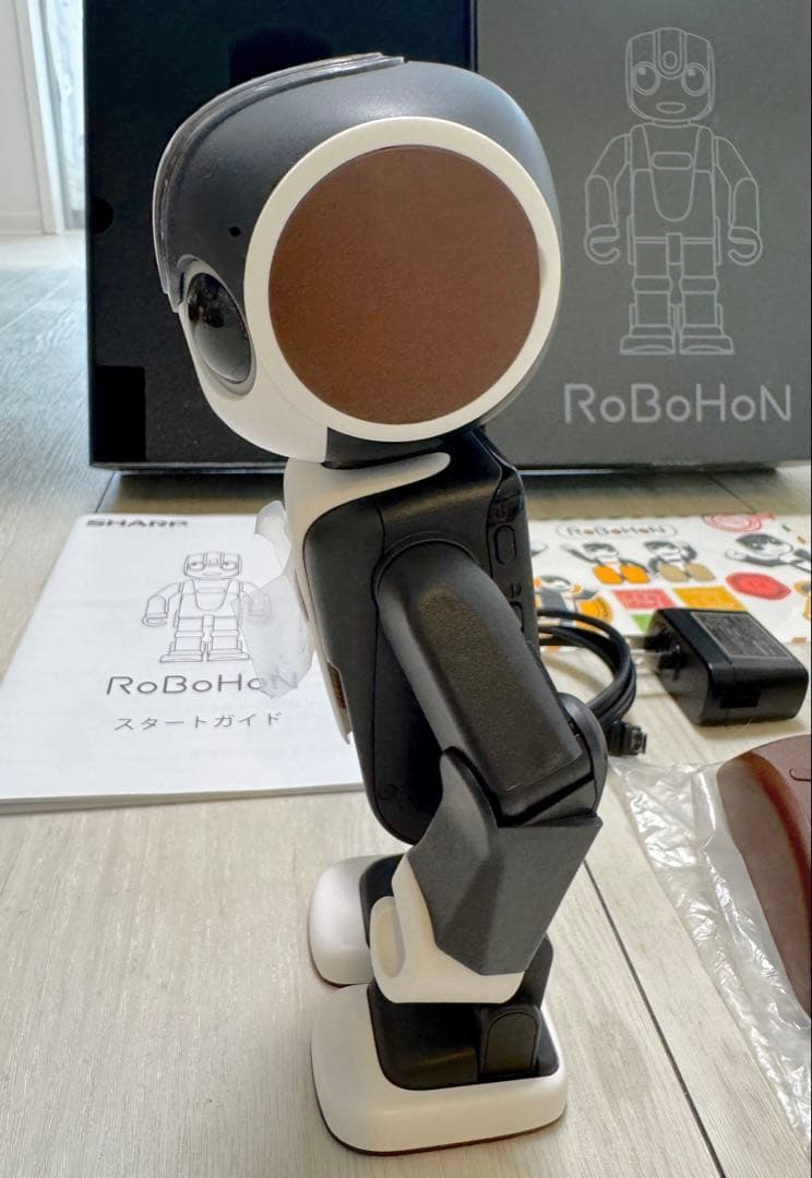 【極美品】SHARP RoBoHoN SR-03M-T ロボホン