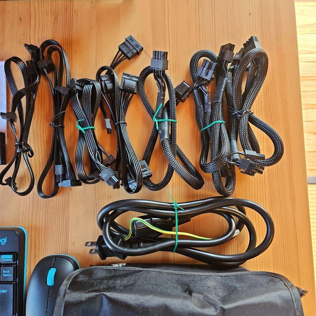 自作PC　Ryzen9 7950X/メモリ32GB/SSD256GB　グラボ無し