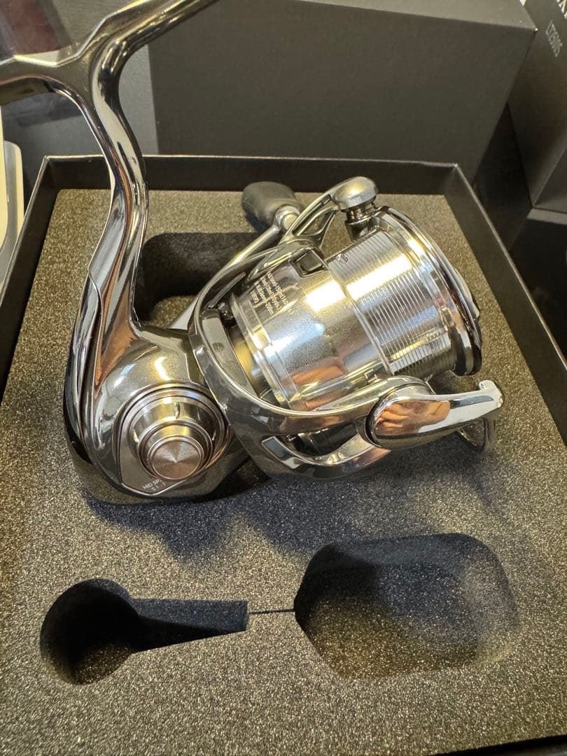 H*o様 【ダイワ】22 EXIST（イグジスト）　 2500S スピニングリー