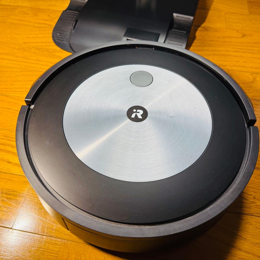 iRobot Roomba j7+ 本体　ルンバ　お掃除ロボット