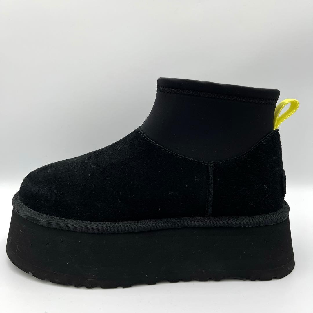 【美品】UGG W CLASSIC MINI DIPPER 厚底ブーツ黒23