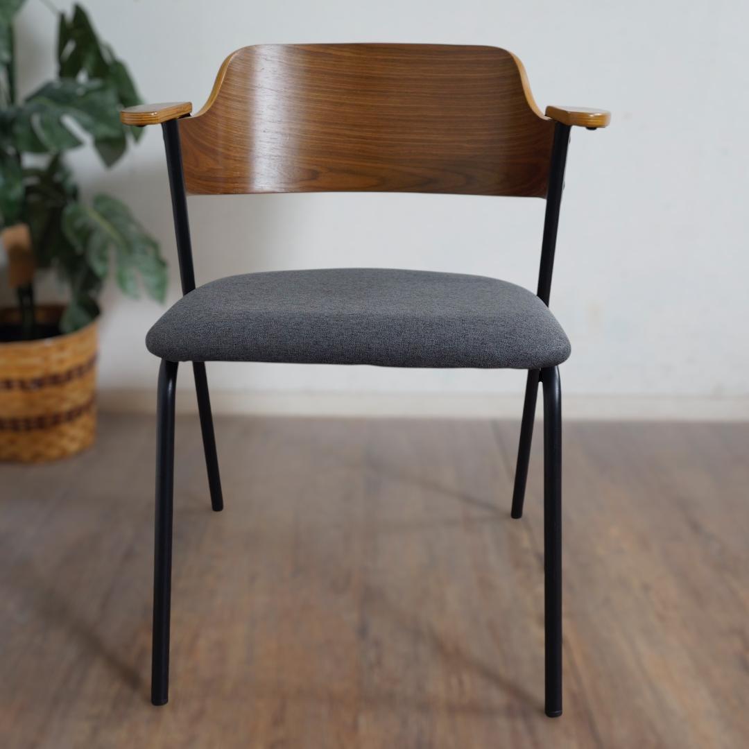 【新品】ビンテージ風 おしゃれ ひじ掛け付き チェア　アウトレット