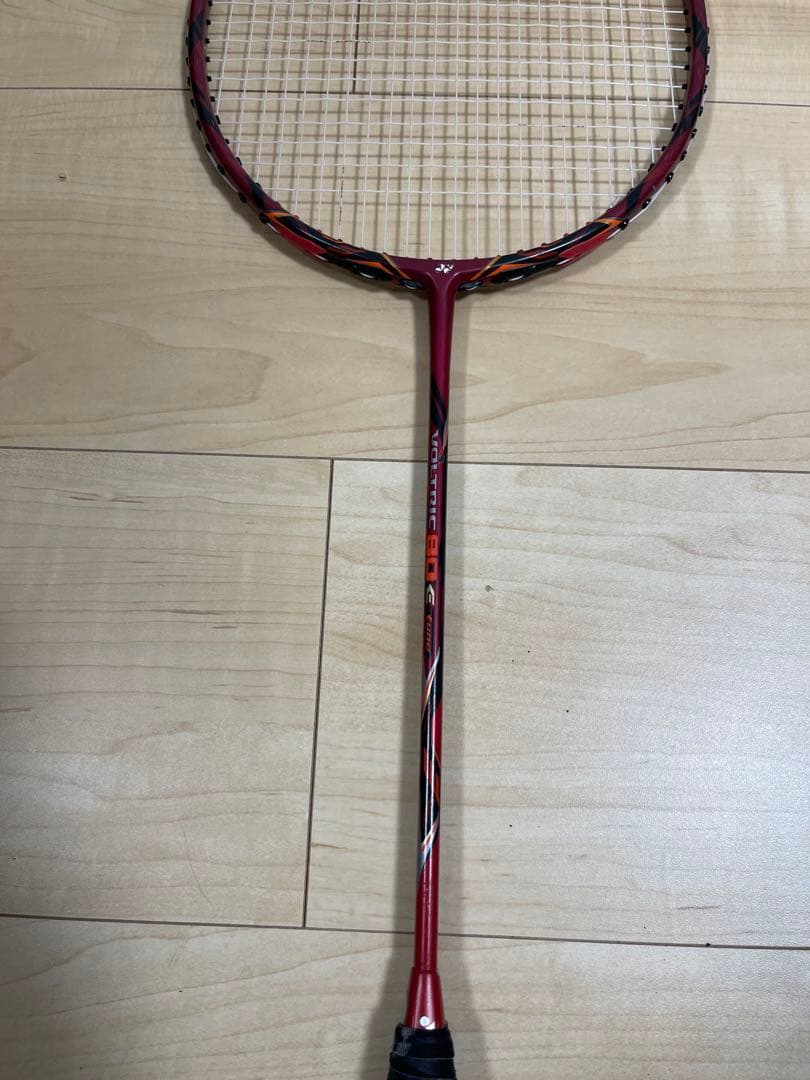 YONEXバドミントンラケット ボルトリック80