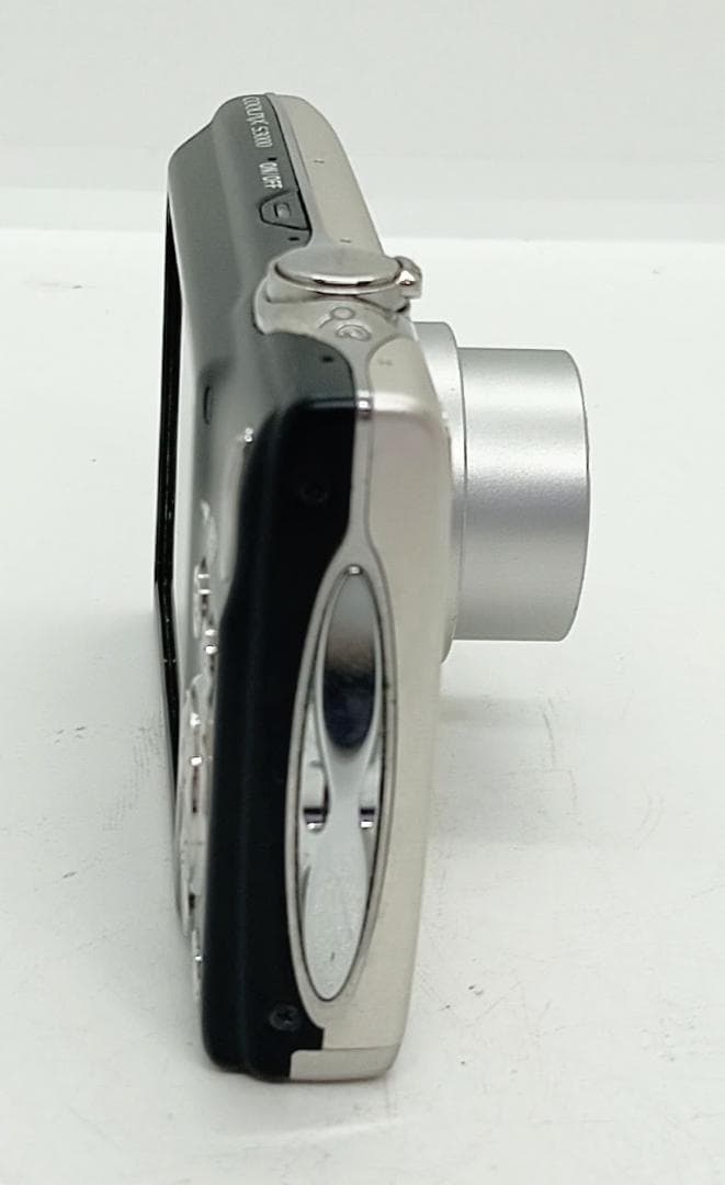 Nikon COOLPIX S3000 コンパクトデジタルカメラ 充電器付き