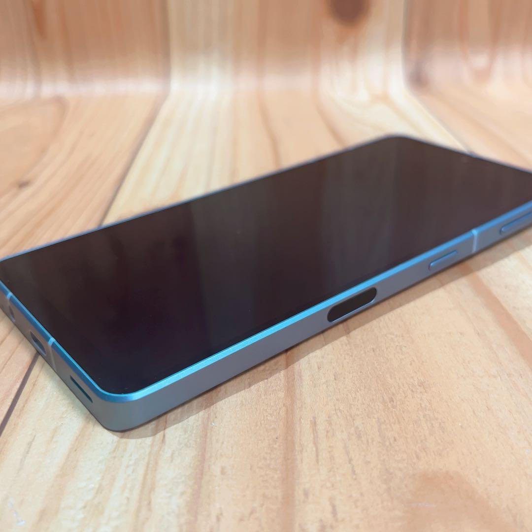 SIMフリー 本体 AQUOS sense7 128 GB 332 ブルー