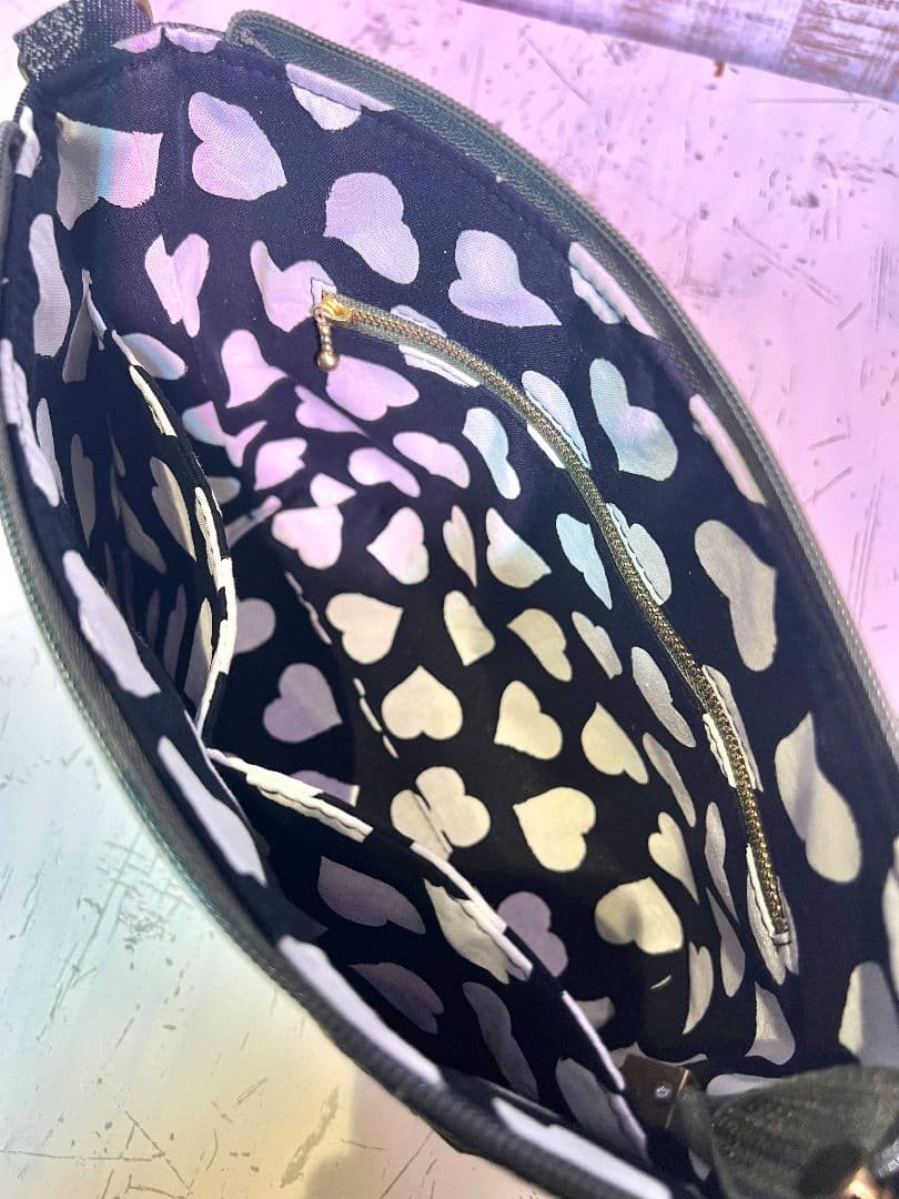 ブラックハート柄デニム♡刺繍のショルダーバッグ♡リボンとバンダナの猫ちゃん