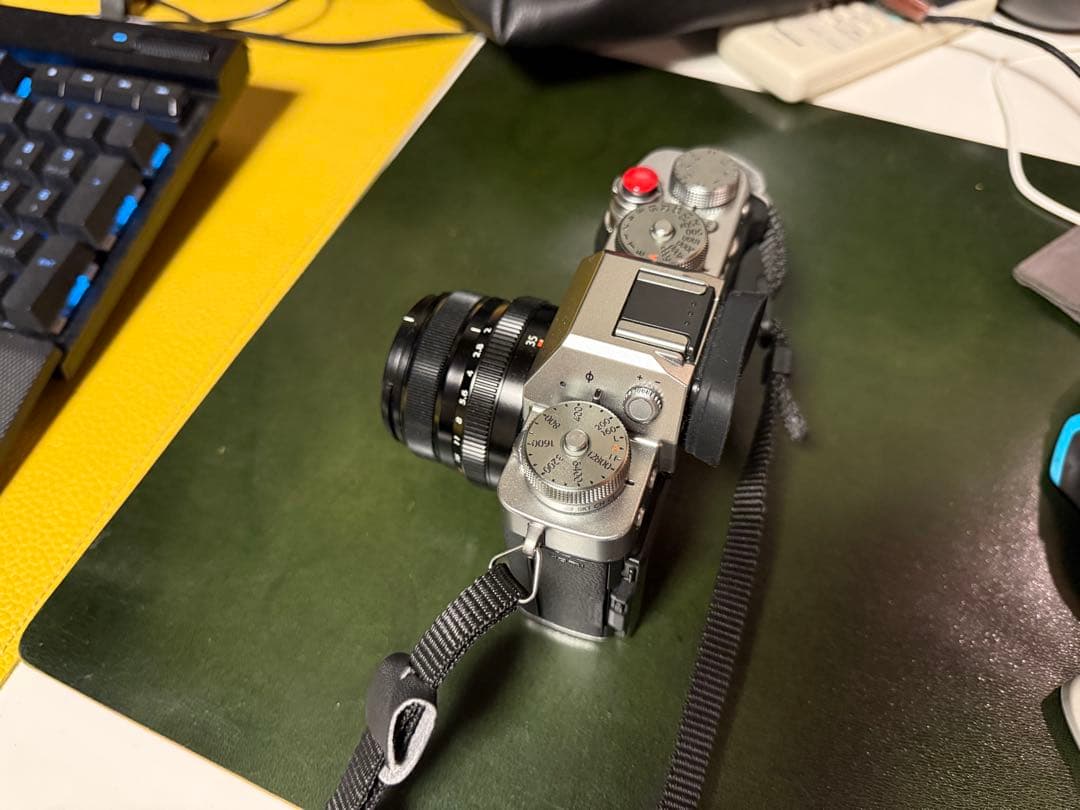 FUJIFILM X-T3（シルバー）XF 35mm F2 R WR