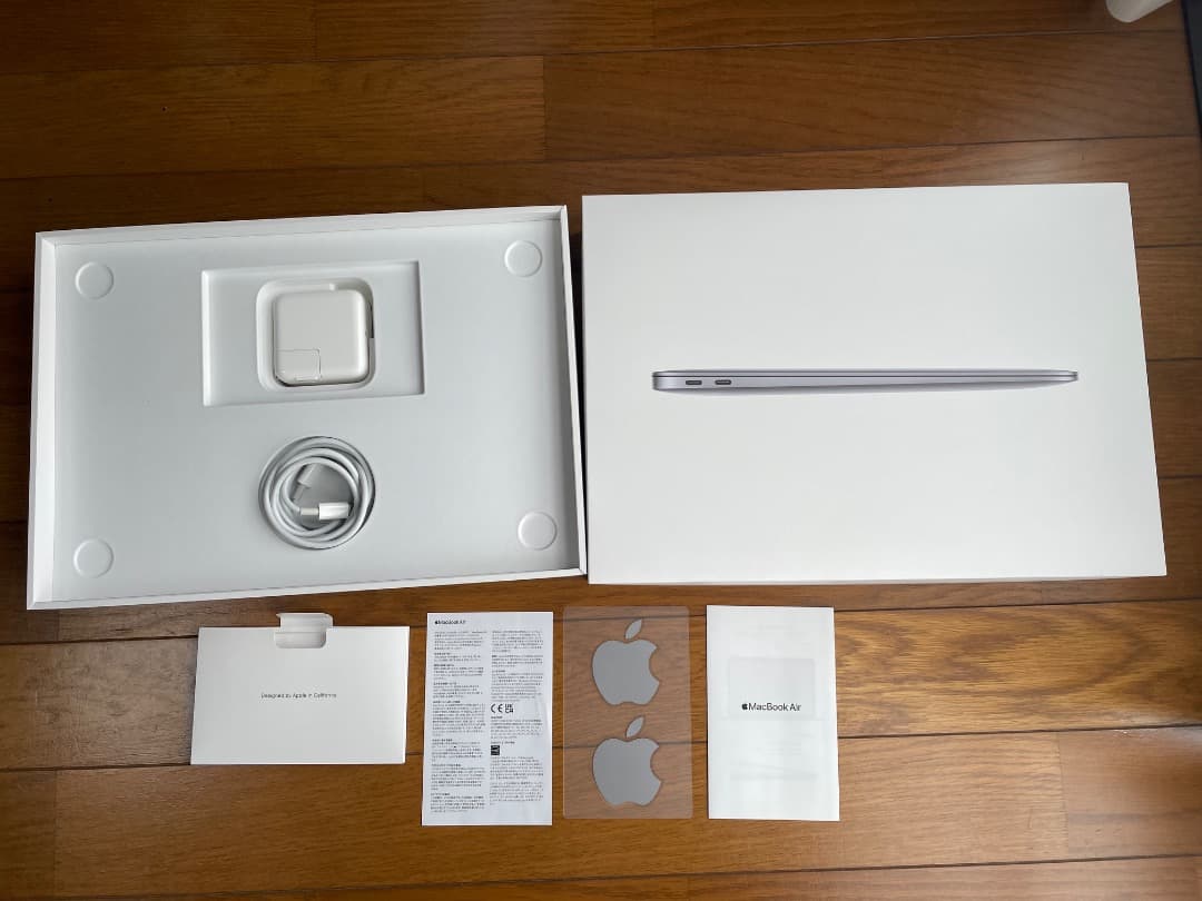 Apple Macbook Air 2020 M1チップ / 16GB /1TB