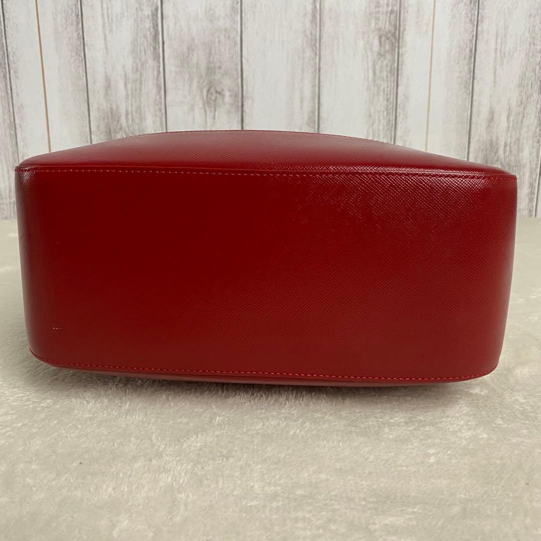 【定番人気】バーバリー ハンドバッグ キャンバス ノバチェック レッド チャーム