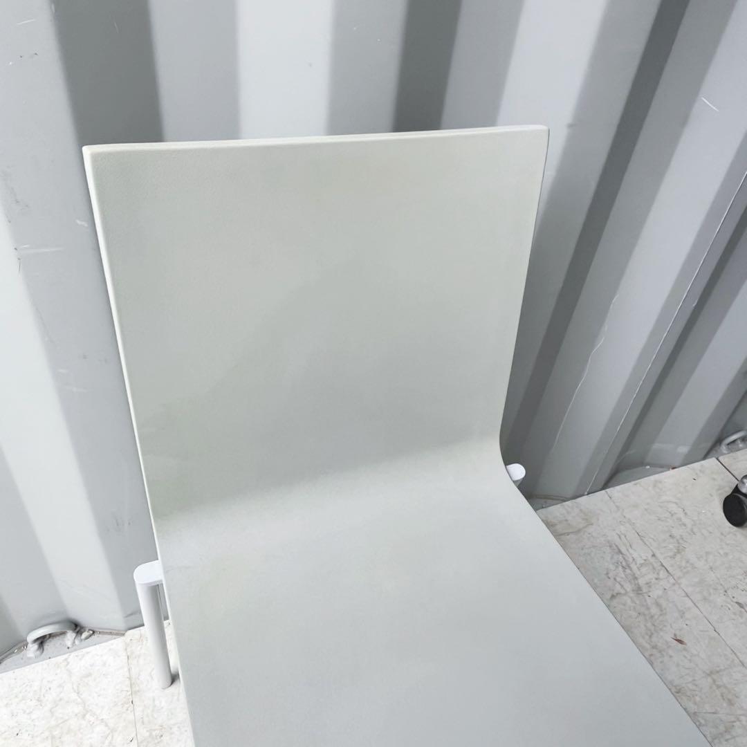 取付無料！ヴィトラ 03 マットグレー スタイリッシュモダンダイニングチェア✨