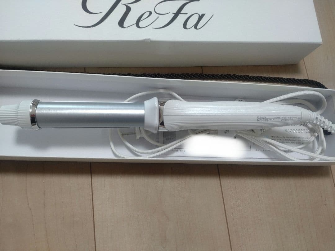 【美品】リファ ビューテック カールアイロン26 RE-AG00A