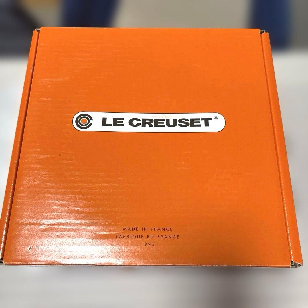 ルクルーゼ 鍋 24cm新品未使用品 送料込み
