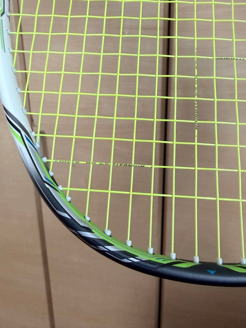 ALTIUS 06 Mizuno バドミントンラケット ホワイト/グリーン