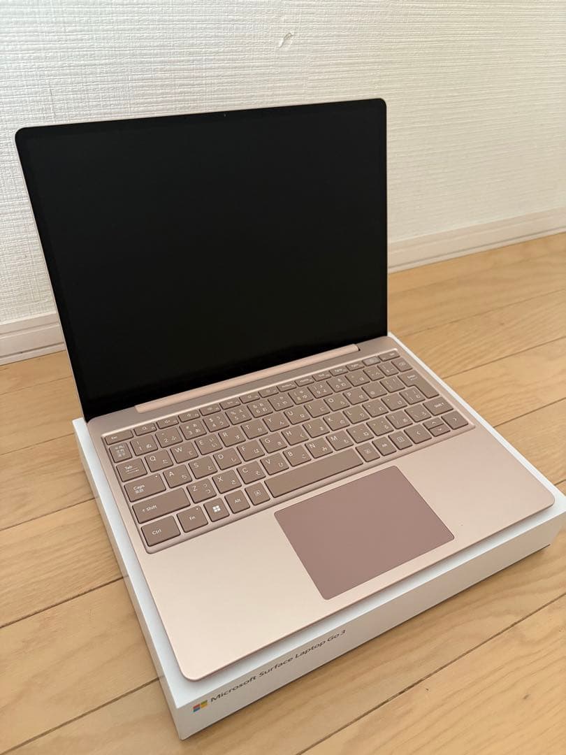 Microsoft Surface Laptop Go3サンドストーン256GB