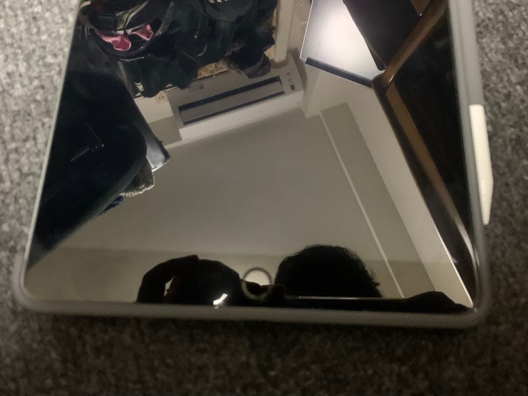 iPad 2021 (WiFiモデル) スペースグレイ キーボード ケース付